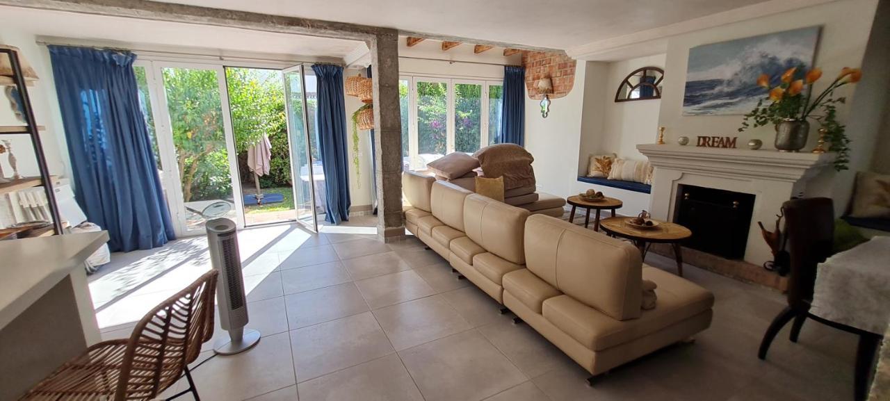 Maison Marbella Proche De La Mer Luaran gambar