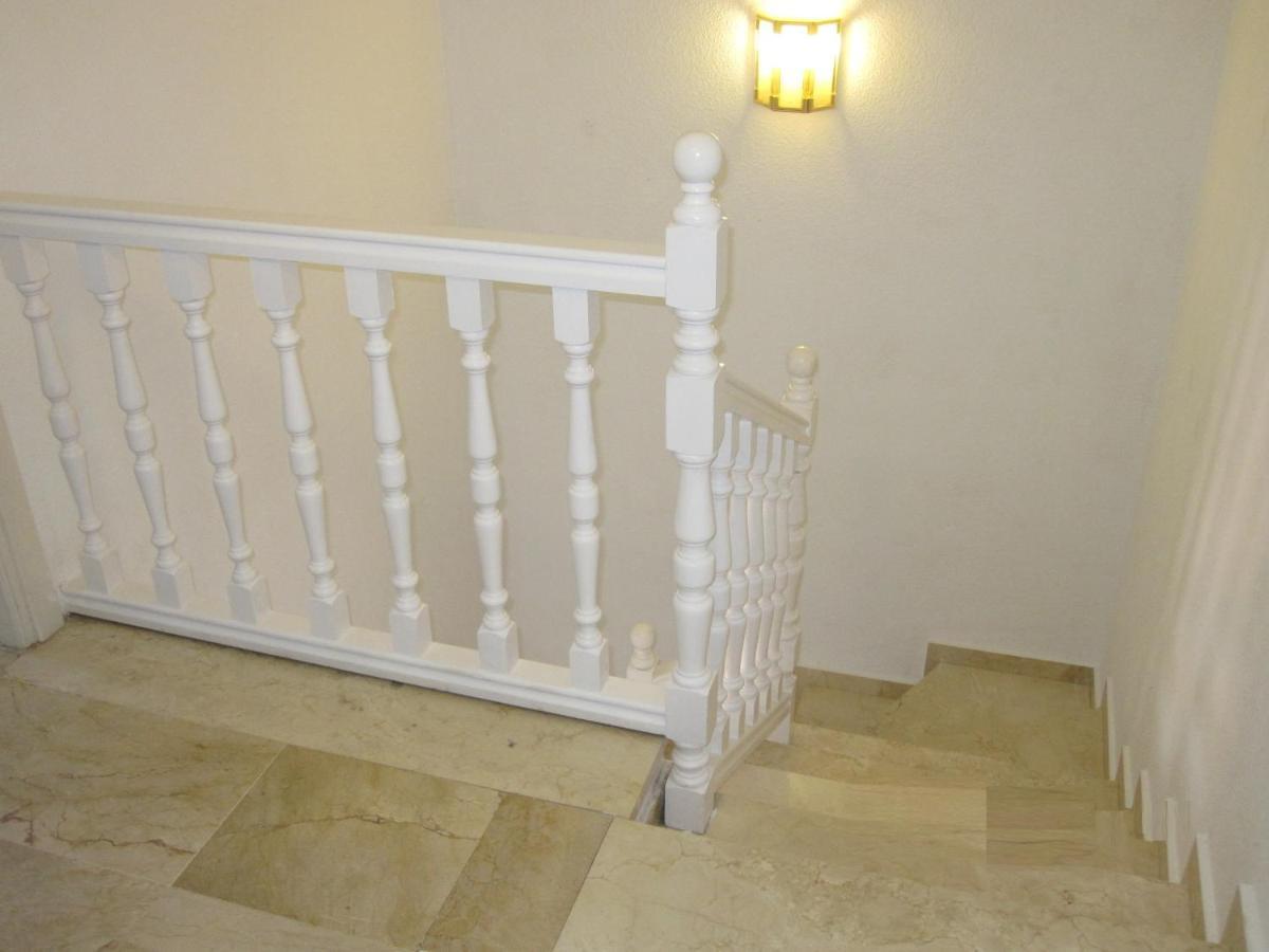 Maison Marbella Proche De La Mer Luaran gambar