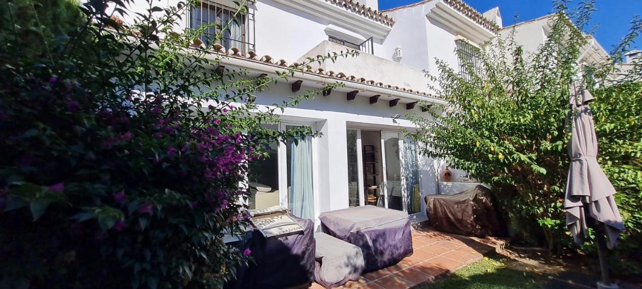 Maison Marbella Proche De La Mer Luaran gambar